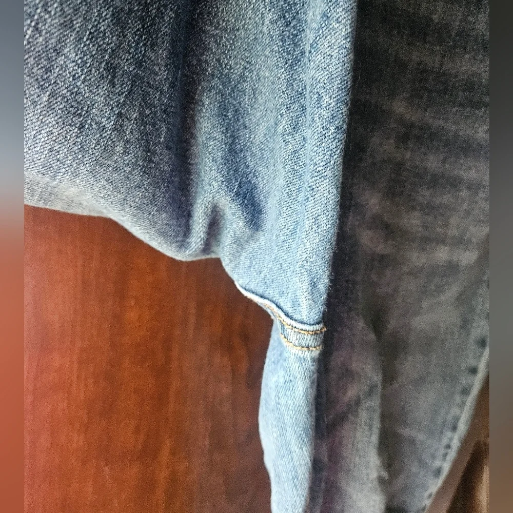 Old Navy Boyfriend Straight Distressed Blue Jeans Size 14
